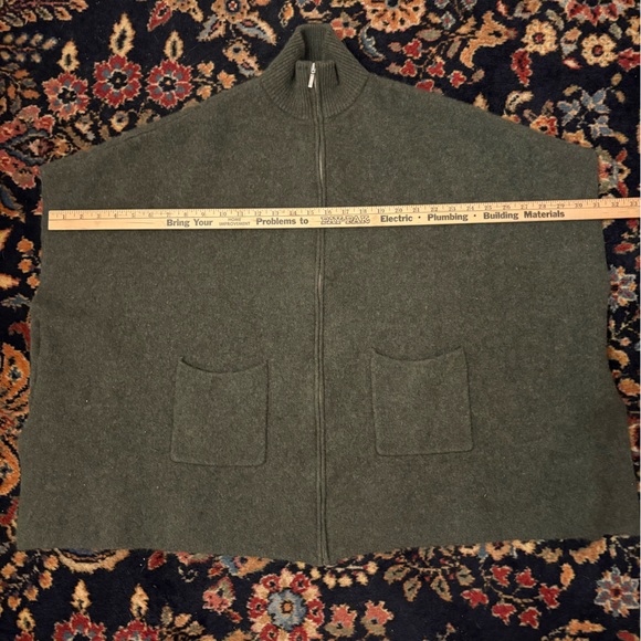 The Cashmere Project Front Zip Poncho Forest Green, One Size Fits All - Picture 10 of 15